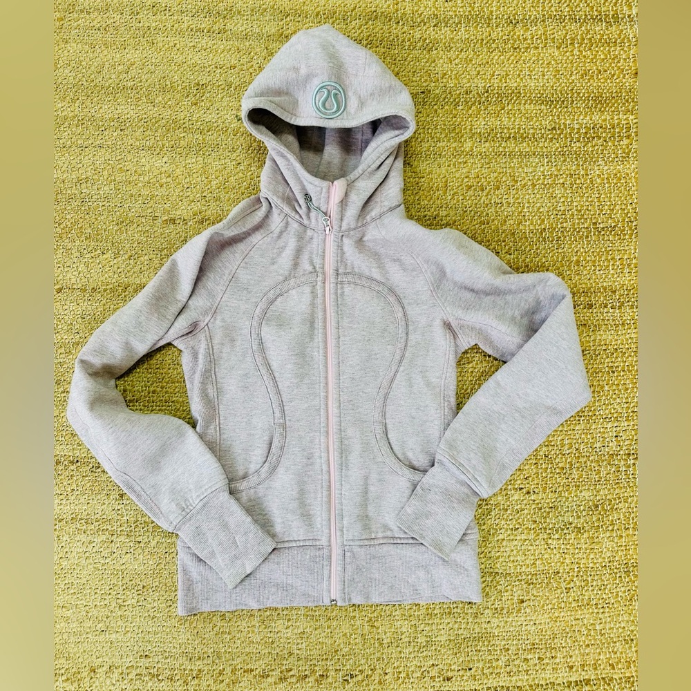 Lululemon Scuba full zip jacket pink‎ and gray space dye pattern. Size 6